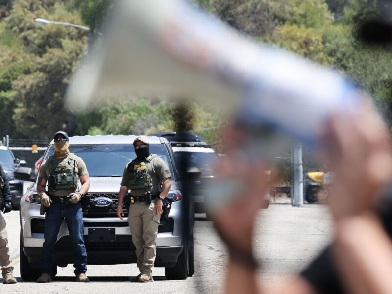 Dozers said that they asked federal agents to leave the parking lot