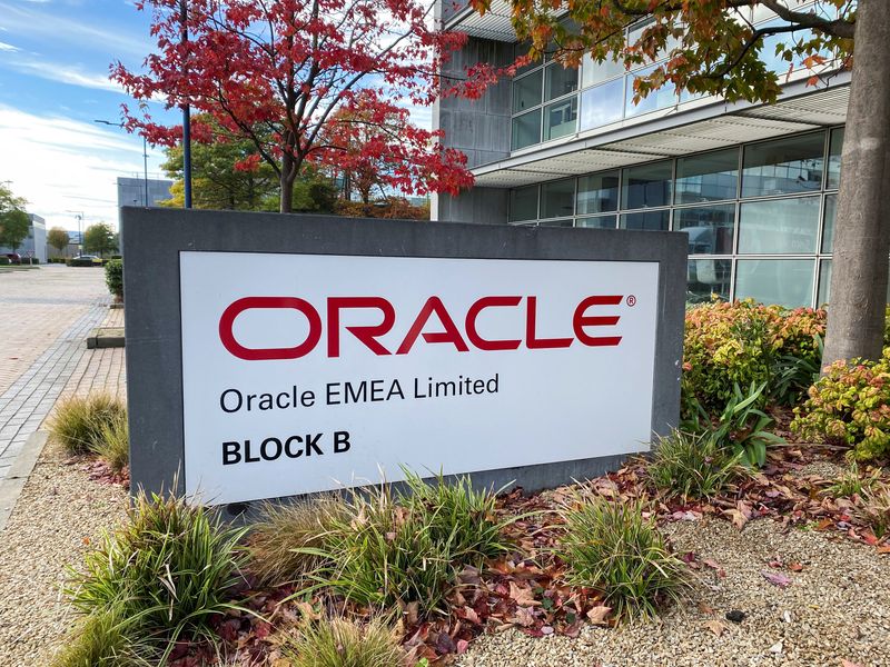 Oracle quarterly defeats revenue estimates