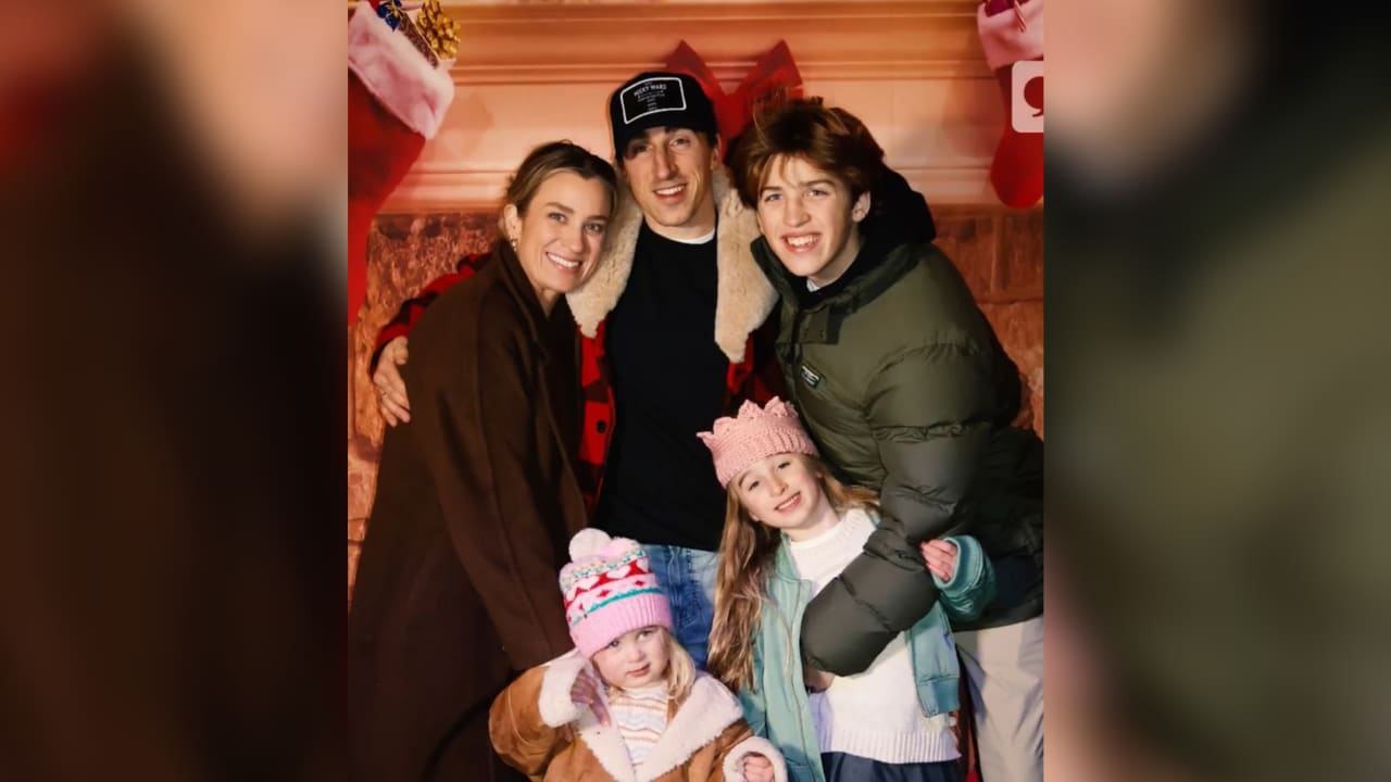 Marchand's children leave sweet sound mail for panthers before game 6
